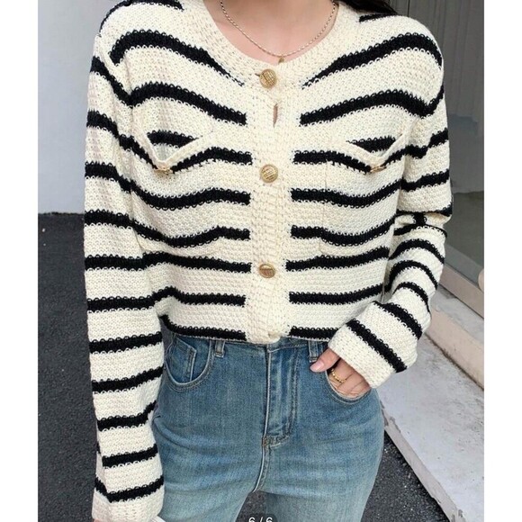 Dazy Womens Cardigan Sweater White Black Striped Size Medium Button Pockets - Picture 1 of 16